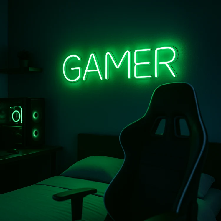 Интерьерная неоновая надпись «GAMER» — комната подростка